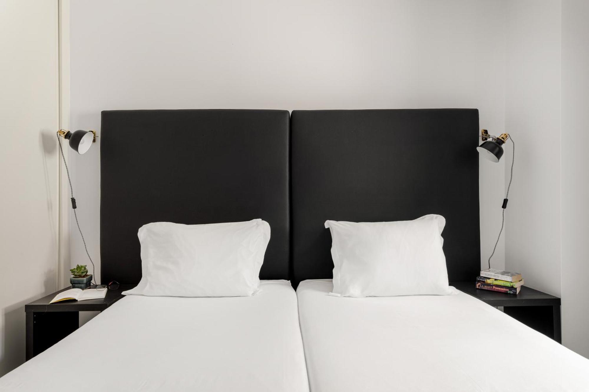 Apartment Atalaia Prime At Bairro Alto Lisbon
